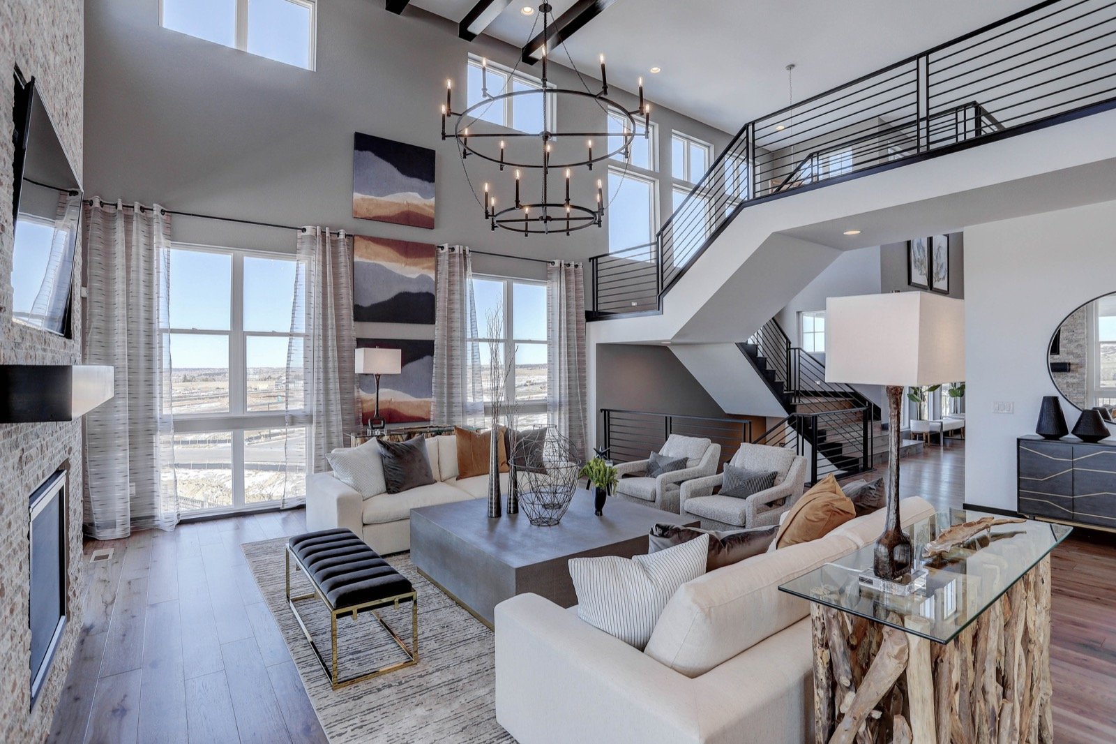 Real Estate Boom - Strike While the Iron is Hot